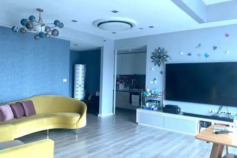 Duplex in Watthana, Bangkok, Thailand 3 bedrooms