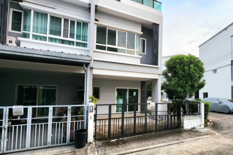 Townhouse in Bang Khen, Bangkok, Thailand 3 bedrooms № 141240