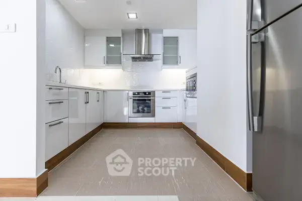2-BR Condo at La Royale Beach Condo close to Pattaya