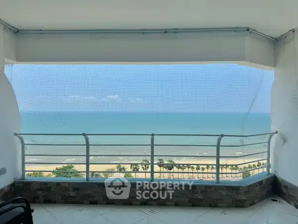 Metro Jomtien Condotel