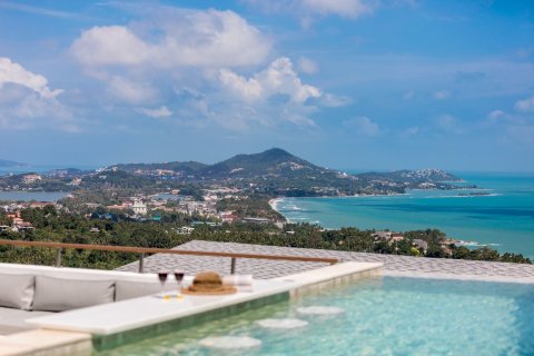 Villa in Ko Samui, Thailand 4 bedrooms № 161526