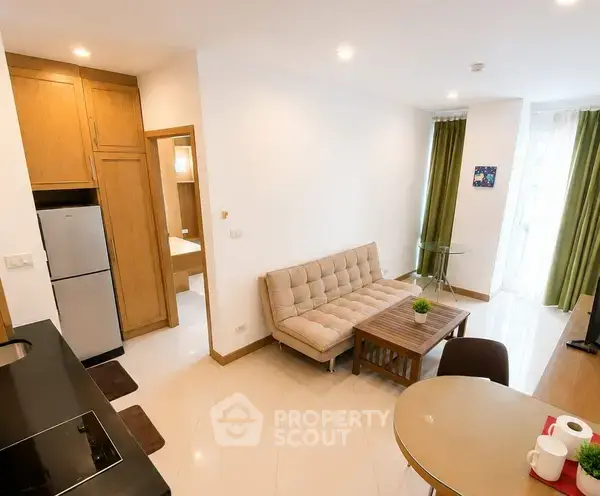 1-BR Condo at Jada Beach Condo close to Pattaya