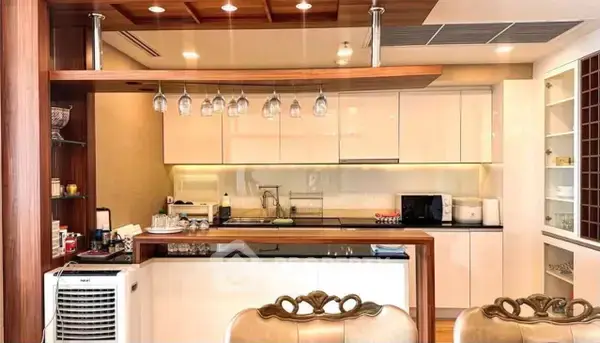 3-BR Condo at The River Condominium near BTS Saphan Taksin