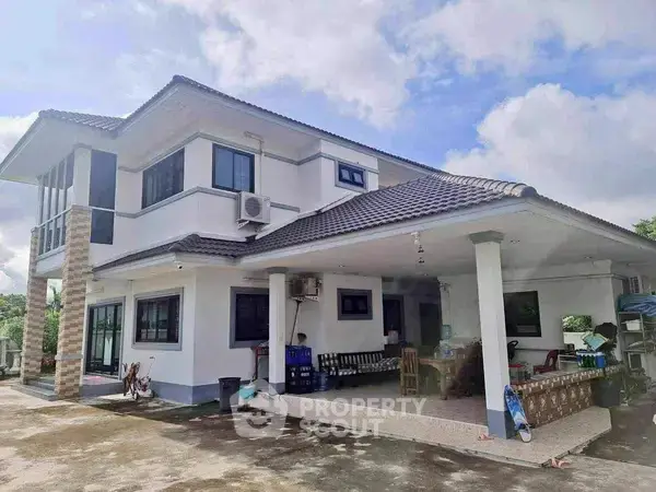 6-BR House in Nong Phueng