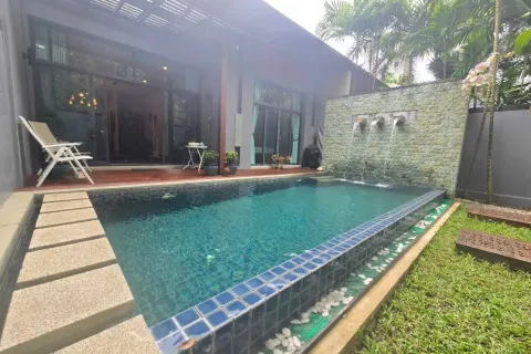 House on Nai Harn Beach, Thailand 2 bedrooms № 120942