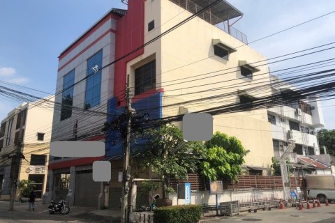 Townhouse in Bangkok, Thailand 5 bedrooms № 82849
