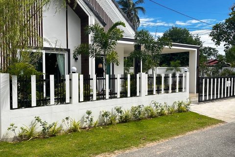Villa in Pattaya, Thailand 3 bedrooms № 119049