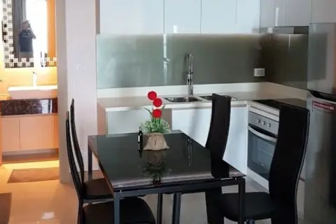 Condo in Pattaya, Thailand, 2 bedrooms in The Palm Wongamat Beach