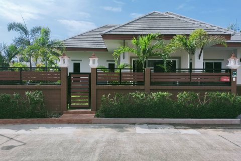 House in Pattaya, Thailand 3 bedrooms № 22433