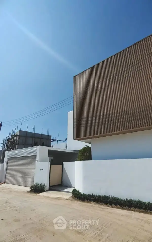 3-BR House close to Tube Trek waterpark chiangmai