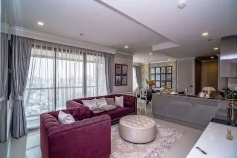 Penthouse in Ratchathewi, Bangkok, Thailand 3 bedrooms