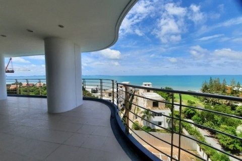 Condo in Pattaya, Thailand, 3 bedrooms № 8383
