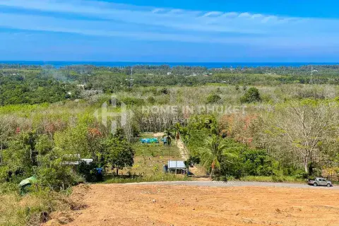 Land in Mai Khao, Thailand