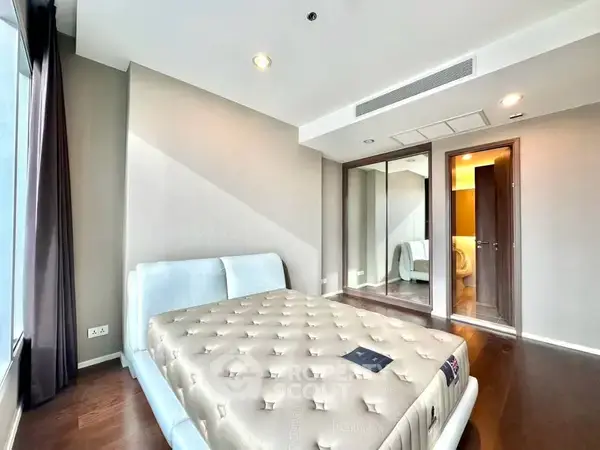Menam Residences