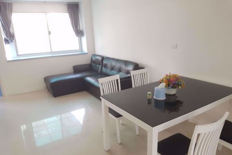 House in Bang Kapi, Bangkok, Thailand 3 bedrooms № 47743