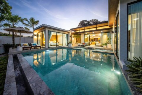 Villa in Krabi, Thailand 3 bedrooms № 126033