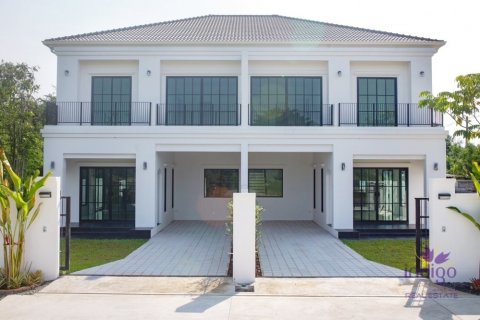 House in San Kamphaeng, Thailand 3 bedrooms № 124205