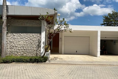 Townhouse in Patong, Thailand 3 bedrooms № 134014