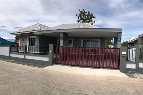 House in Pattaya, Thailand 3 bedrooms № 54020