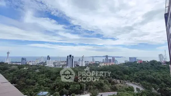 2-BR Condo at Unixx South Pattaya close to Phratamnak
