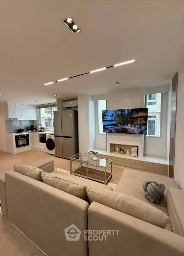 2-BR Condo close to Nimmanhaemin