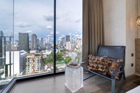 Condo in Bangkok, Thailand, 2 bedrooms in Muniq Sukhumvit 23 № 9641